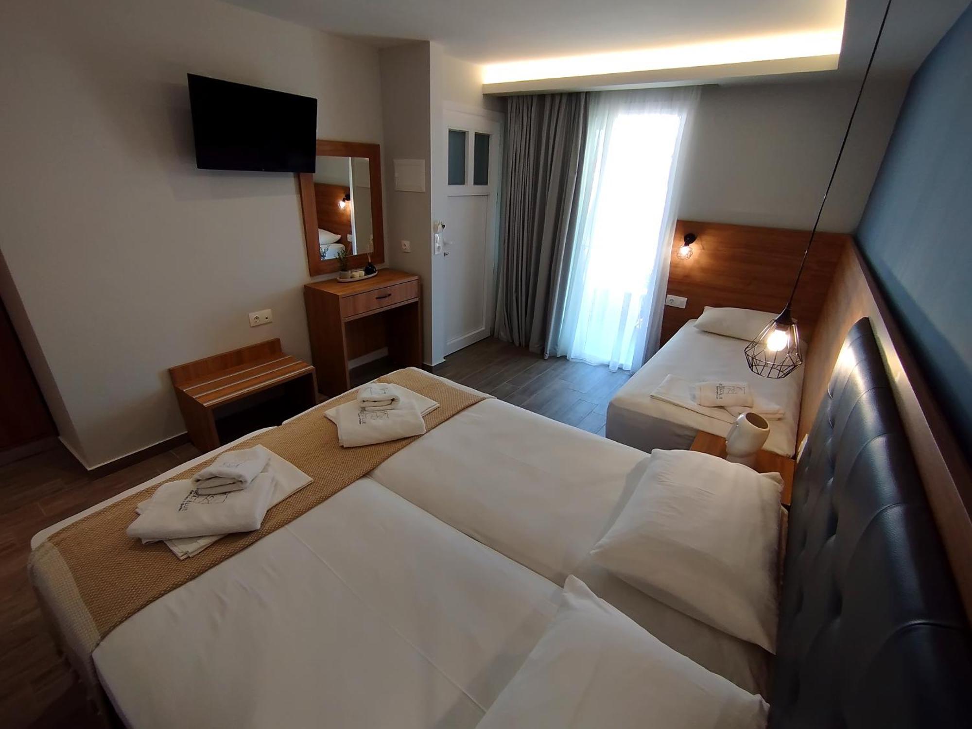 Aegean Blue Apartments & Suites Λεπτοκαρυά Εξωτερικό φωτογραφία